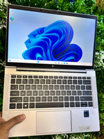 Load image into Gallery viewer, Hp Elitebook 830G8 Core i7/11th/16gb/256SSD