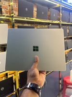 Load image into Gallery viewer, Microsoft Surface GO Core i5/11th/16gb/256SSD