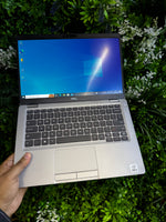 Load image into Gallery viewer, Dell latitude 5310 core i5/10th/16gb/256SSD