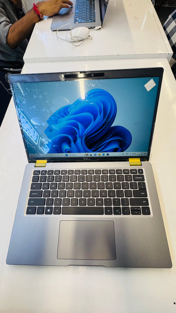 Dell latitude 5440 Core i7/13th gen/16gb RAM /512SSD