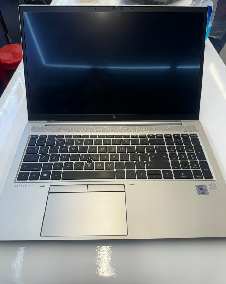 Hp elitebook 850G7 Core i5/10th/16gb/256SSD