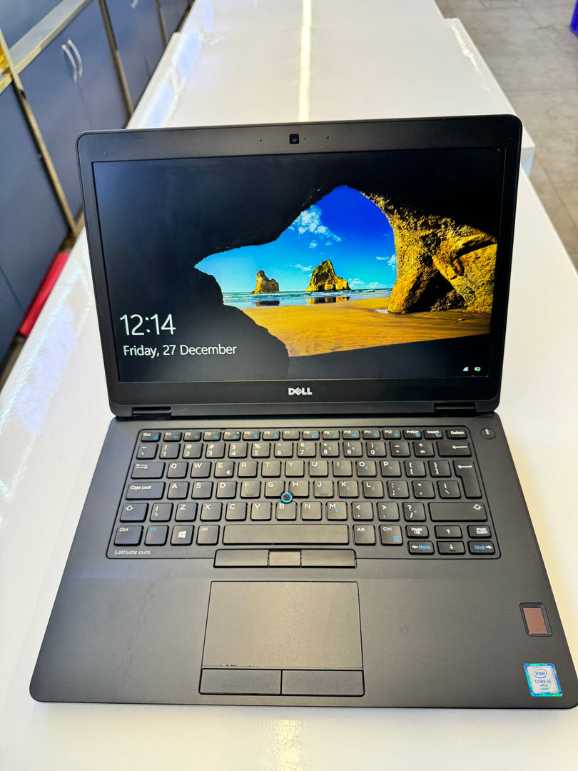Dell latitude 5470 Core i5/6th/8gb/256SSD