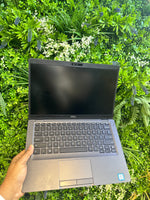 Load image into Gallery viewer, Dell latitude 5400 Core i5/8th/8gb/256SSD
