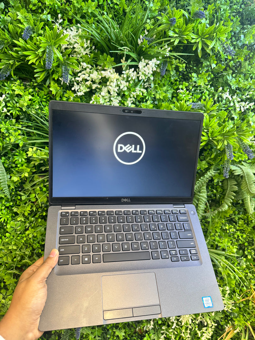 Dell latitude 5400 Core i5/8th/8gb/256SSD