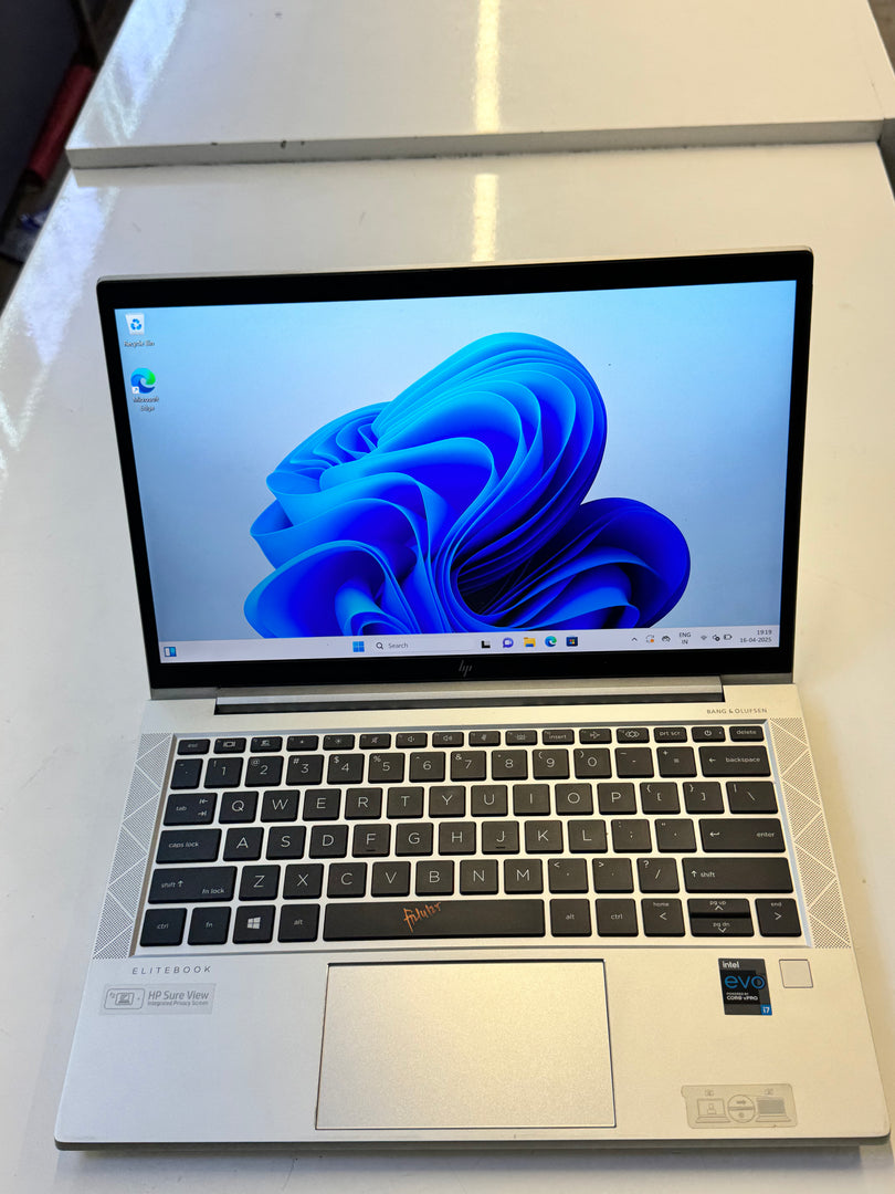 Hp Elitebook 830G8 Core i7/11th/16gb/256SSD