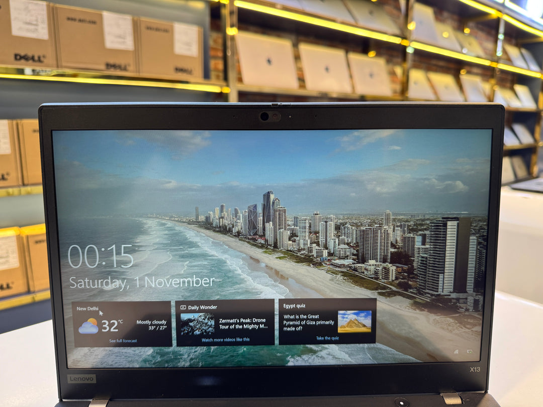 Lenovo Thinkpad X13 Core i7/10th/16gb RAM/256SSD