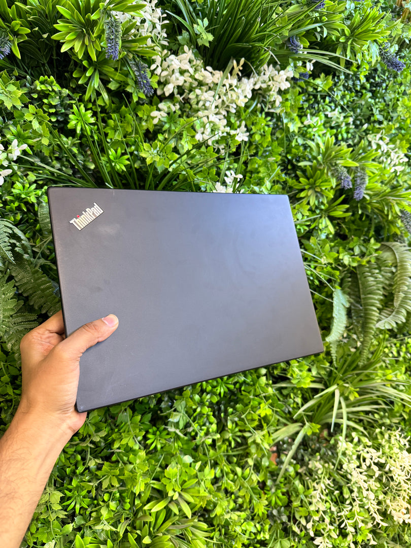 Lenovo Thinkpad t480s Core i5/8th/8gb/256SSD