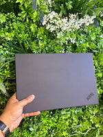 Load image into Gallery viewer, Lenovo Thinkpad X1 carbon Core i7/10th/16gb/256SSD
