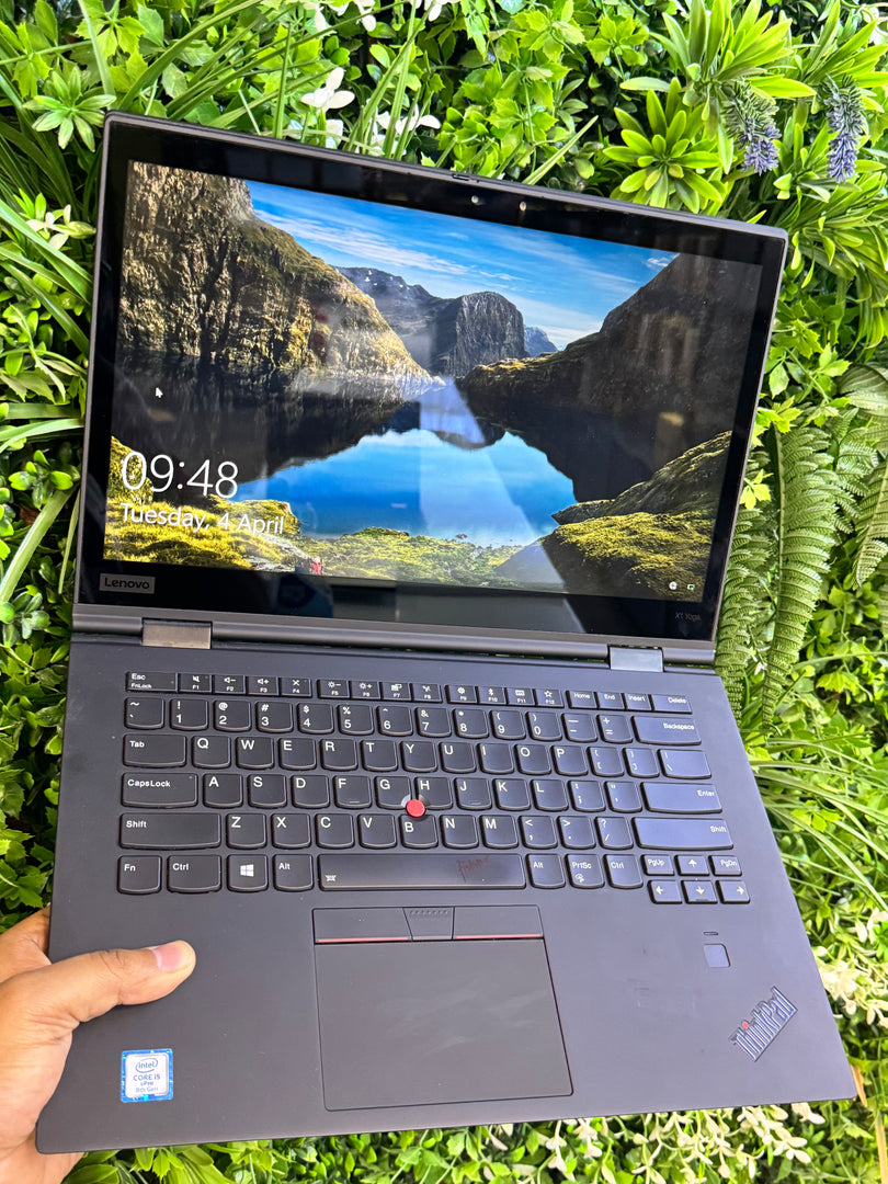 Lenovo Thinkpad X1 yoga 360 Core i5/8th/16gb/256SSD
