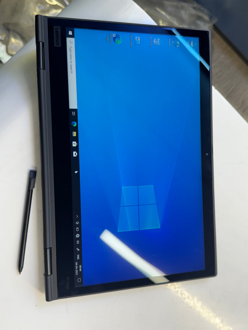 Lenovo Thinkpad X1 yoga 360 Core i5/8th/16gb/256SSD