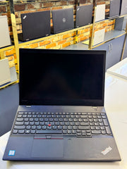 Lenovo Thinkpad T570 Core i5/7th/16gb/256SSD