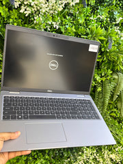 Dell latitude 5530 core i7/13th/16gb/256SSD