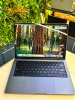 Load image into Gallery viewer, Macbook Pro 2442 M1/16gb /512GBSSD 14 INCHES
