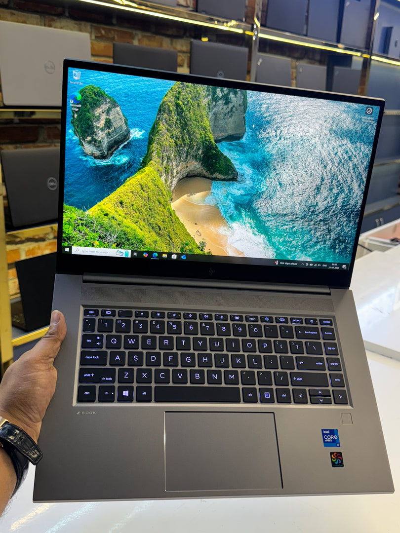 Hp Zbook studio G8 Core i7/11th/16gb/512SSD