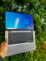 Load image into Gallery viewer, Dell latitude 5310 core i5/10th/16gb/256SSD

